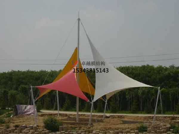 南陽商業(yè)廣場張拉膜結構景觀棚/雨棚設計搭建